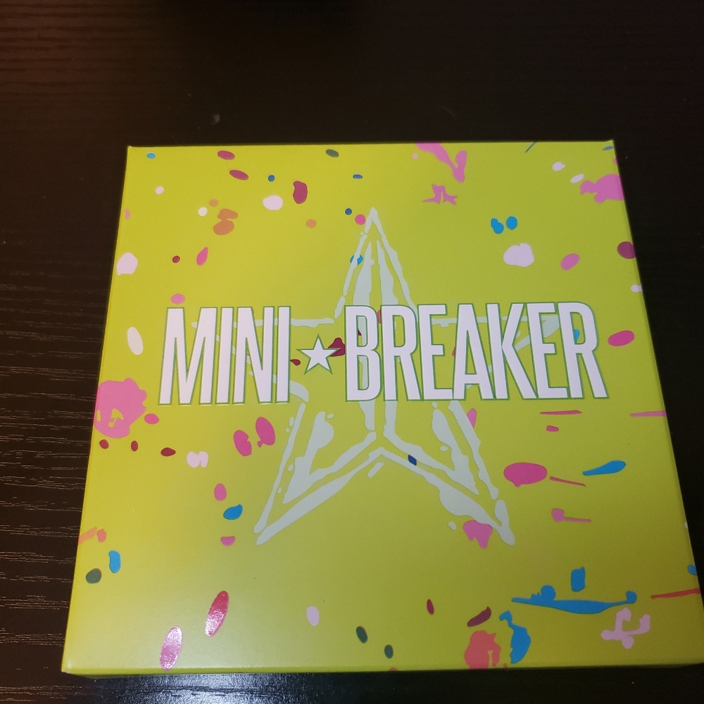 Jeffree star mini jawbreaker palette